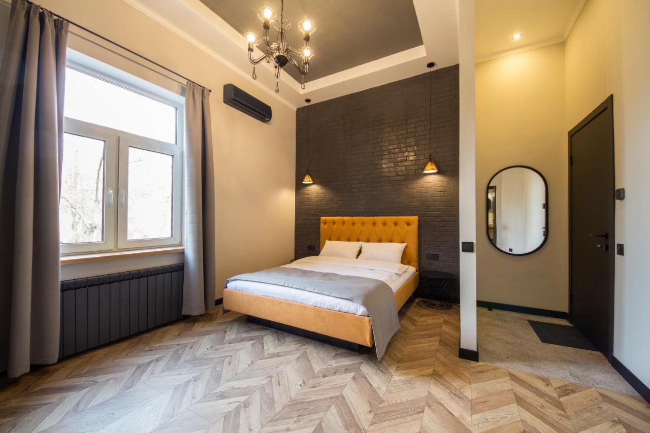 Central Dayflat Apartments Kyiv Exterior photo