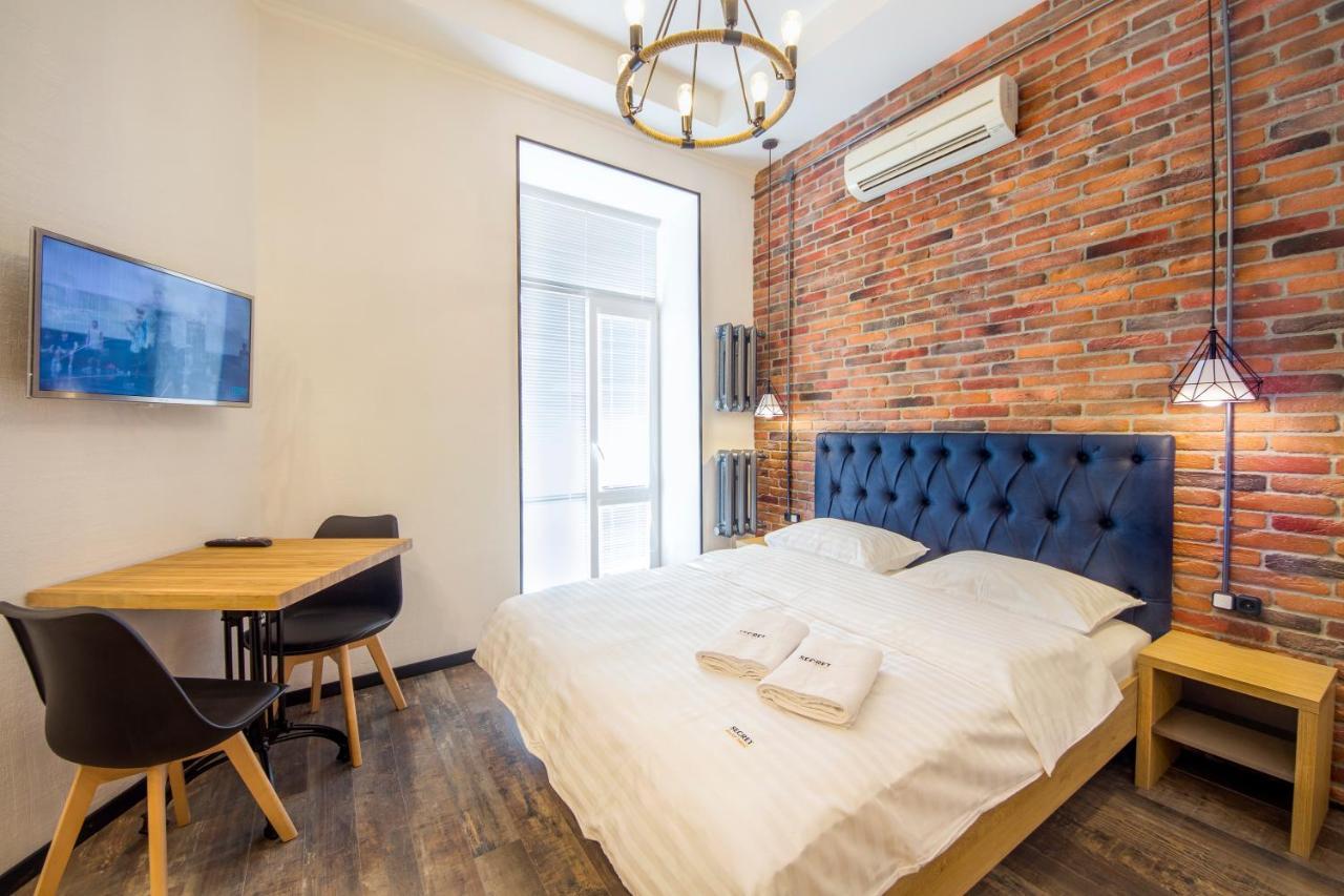 Central Dayflat Apartments Kyiv Exterior photo